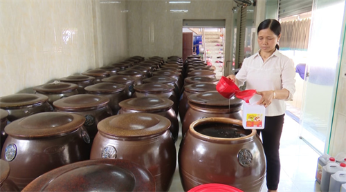 SẮP CÓ TIÊU CHUẨN KỸ THUẬT QUỐC GIA VỀ NƯỚC MẮM TRUYỀN THỐNG